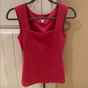 Cache pink top